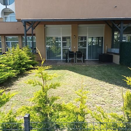 Vizparti Silver X Apartman Siofok Luaran gambar